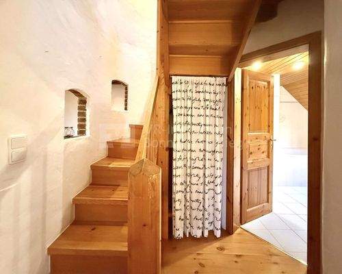 Detail Treppe Spitzboden