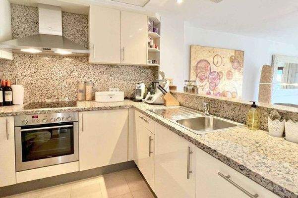 06-Camp de Mar-Golfhaus-kueche