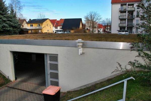 Tiefgarage - Einfahrt