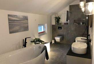 Mark Freybott Bad Okal Haus ()