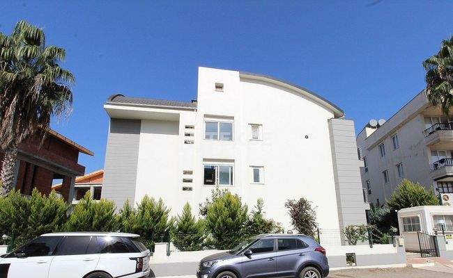 Furnished Apartment Close to Amenities in Belek