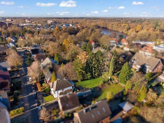 Grundstück mit Bramfelder See