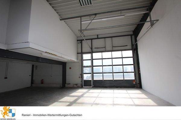 Hallen und Werkstattbereich