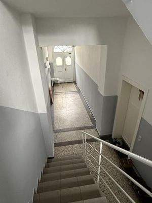 Treppenhaus zum Eingang