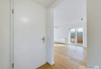 CAM02915G0-PR0050-STILL013