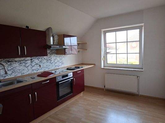 Küche mit Einbauküche