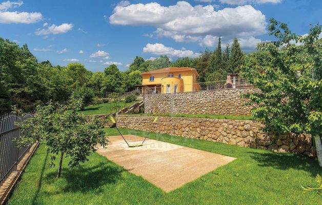 Der hauseigene Sportplatz