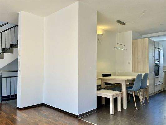 Praktische Sitzecke am Küchenbereich