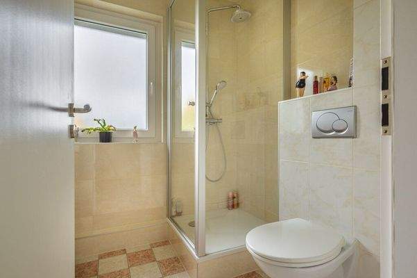 Badezimmer Obergeschoss (1)