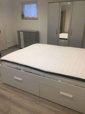 Doppelbett,Topper neuwertig, Matratze Schlaraffia