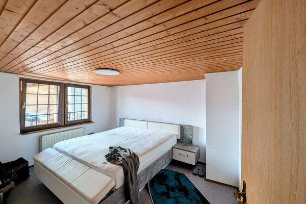 Vorderhaus Schlafzimmer I