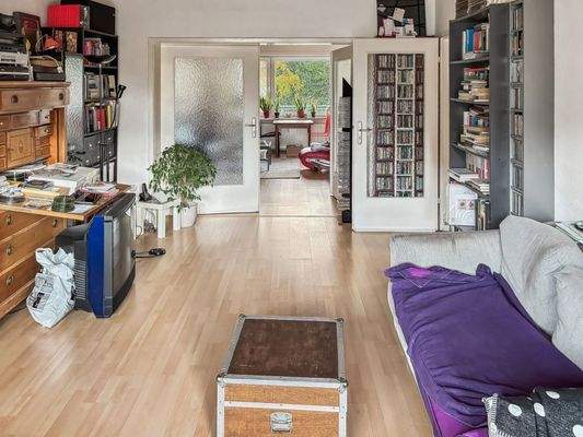 Zimmer mit Balkon OG_1