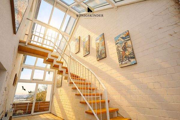 Und hier wird es außergewöhnlich: der Wintergarten...