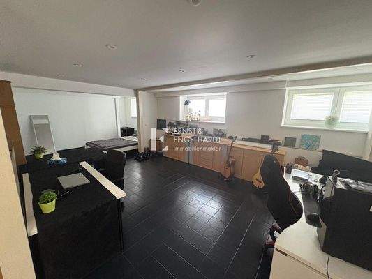 Schlaf-/ Arbeitsbereich UG