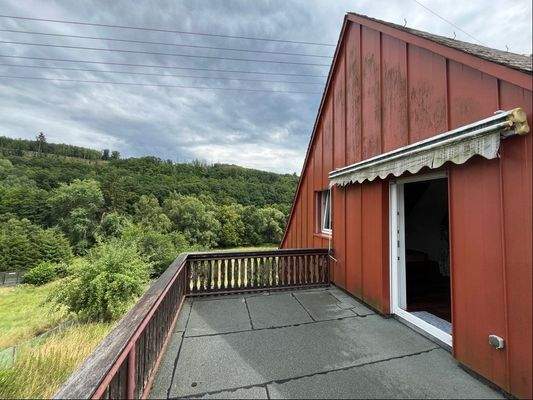 Balkon mit Blick ins Grüne