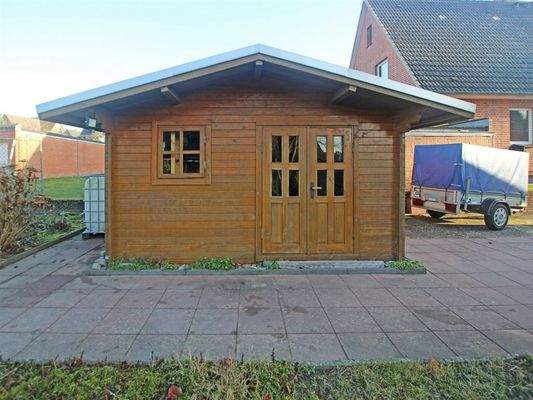 Blockbohlen-Gerätehaus