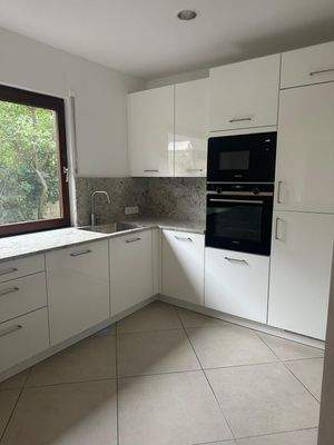 Hochwertige Einbauküche