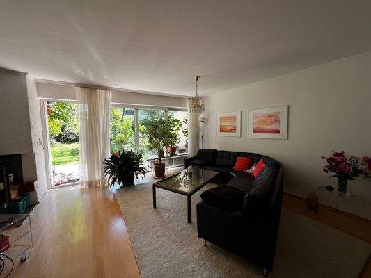 Wohnzimmer EG (1).JPG