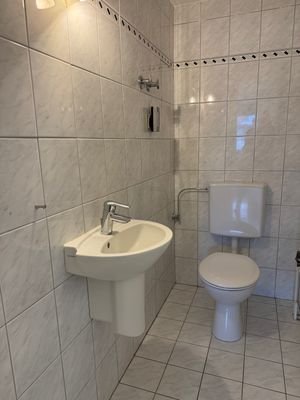Gäste WC.jpg