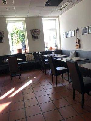 2025_04_Ristorante_Gastraum_1