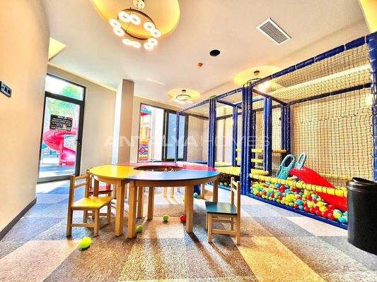 2-Bedroom Furnished Apartment 750 M from the Sea in Alanya