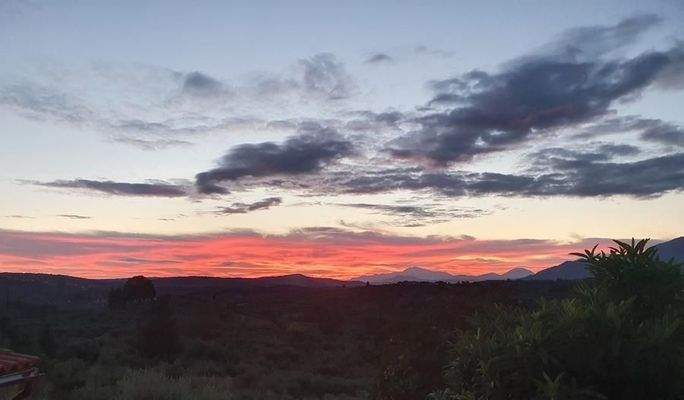 Kreta, Paidochori: Ländliches Steinhaus mit freier Aussicht zu verkaufen