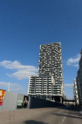 087E9FCF-3FDF-4141-9573-6E70B231881A