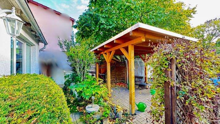 überdachte Terrasse