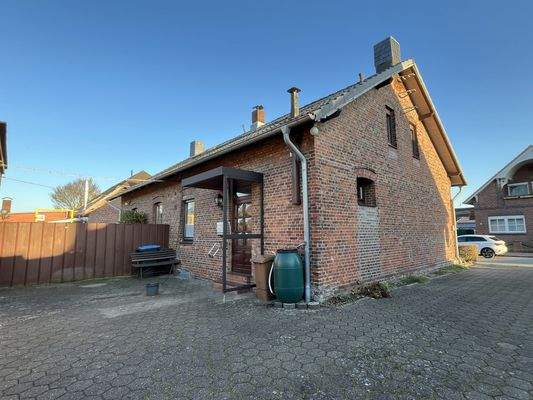 Rück- und Seitenansicht