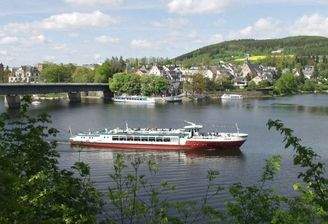 Tourismus am Ort Hotel oben rechts