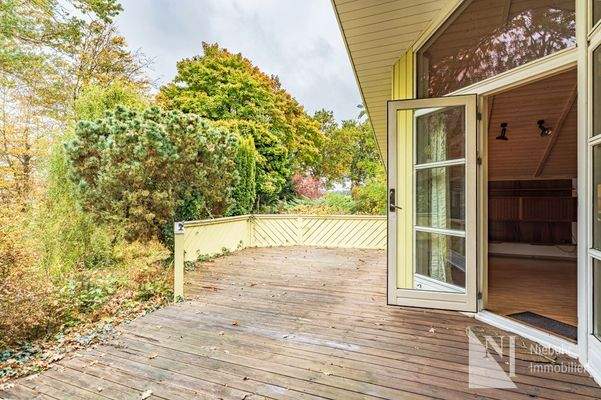 Ausgang auf die Terrasse 