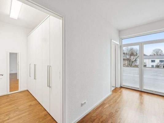 Schlafzimmer und Ankleide