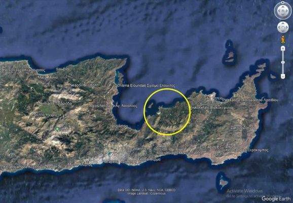 Kreta, Mochlos: Erhöhtes Baugrundstück mit Meerblick in Sfaka zu verkaufen