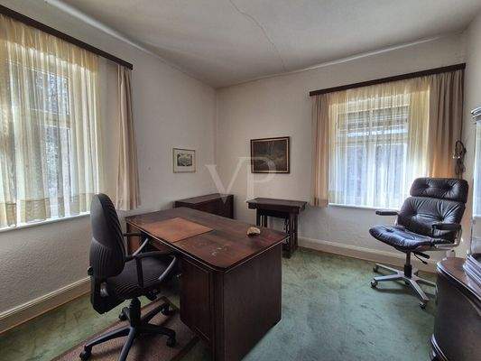 Arbeitszimmer