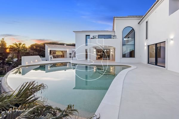 Premium Villa