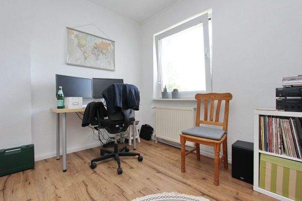 Büro Kinderzimmer (2)