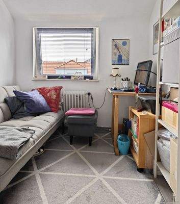 Büro OG 3-Zimmer-Wohnung