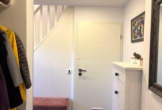 Diele mit Blick auf den Kellerzugang