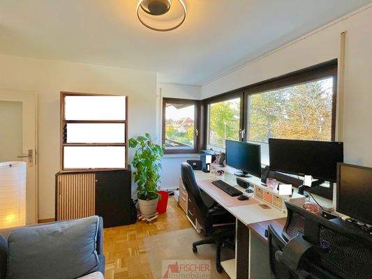 Kind-oder Arbeitszimmer