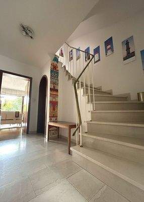 EG - Flur und Treppenhaus