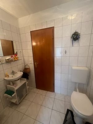 Gäste-WC EG