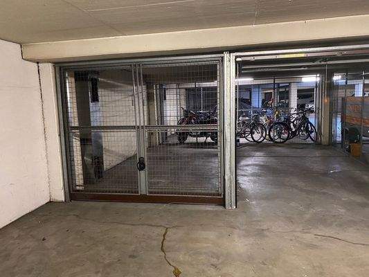 Abgeschlossene Garage