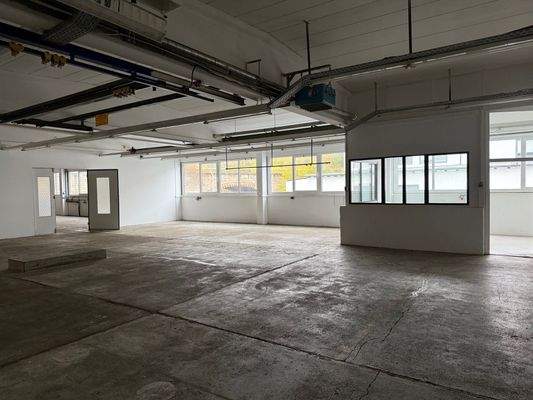 Innenansicht mit Büro