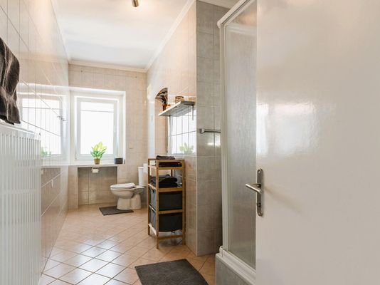 OG Badezimmer touristisch genutzt TOP III