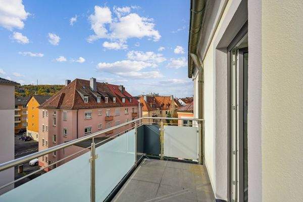 Balkon mit Festungsblick