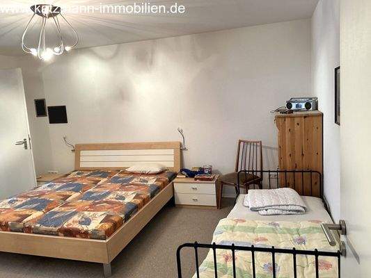 DG/WuG - Wohnung 3 / Schlafen