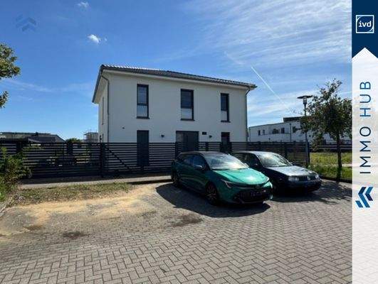 4 Außenstellplätze