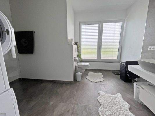 Bad - Weitwinkel.jpg