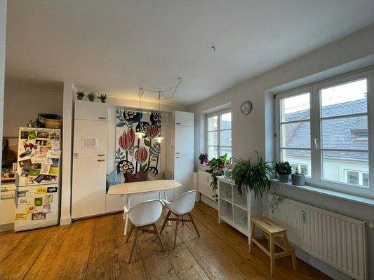 Küche mit Esszimmer