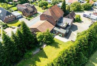 Luftbild inkl. (Bau)Grundstück 